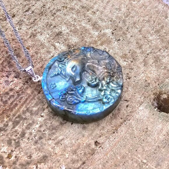 Nature Labradorite Carved Unicorn Pendant Necklace. Price includes both pendant - Picture 10 of 10